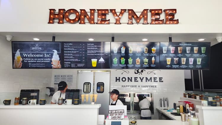 Honeymee Houston counter with marquee sign